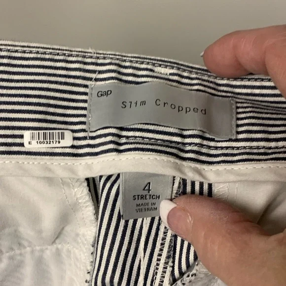 Gap blue and white stripe pants/slacks. Excellent condition. Size 4 - Picture 6 of 12